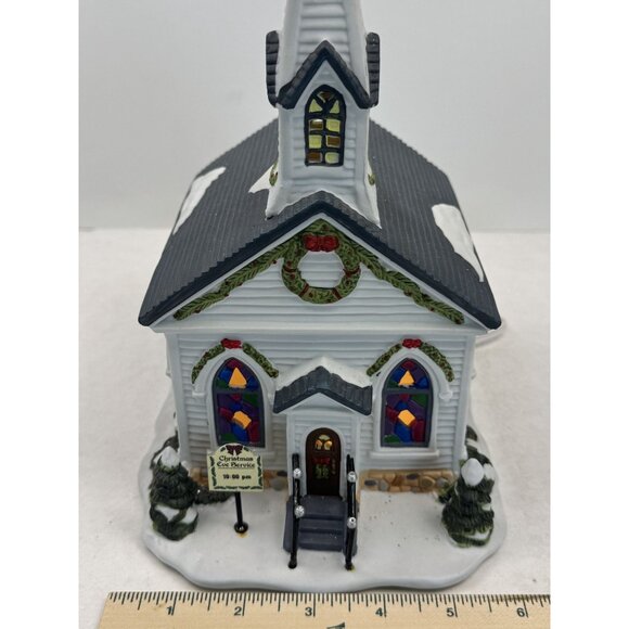 Vintage 2001 St Nicholas Square Wedding Chapel Lighted Christmas Village 9.75" - Picture 12 of 16